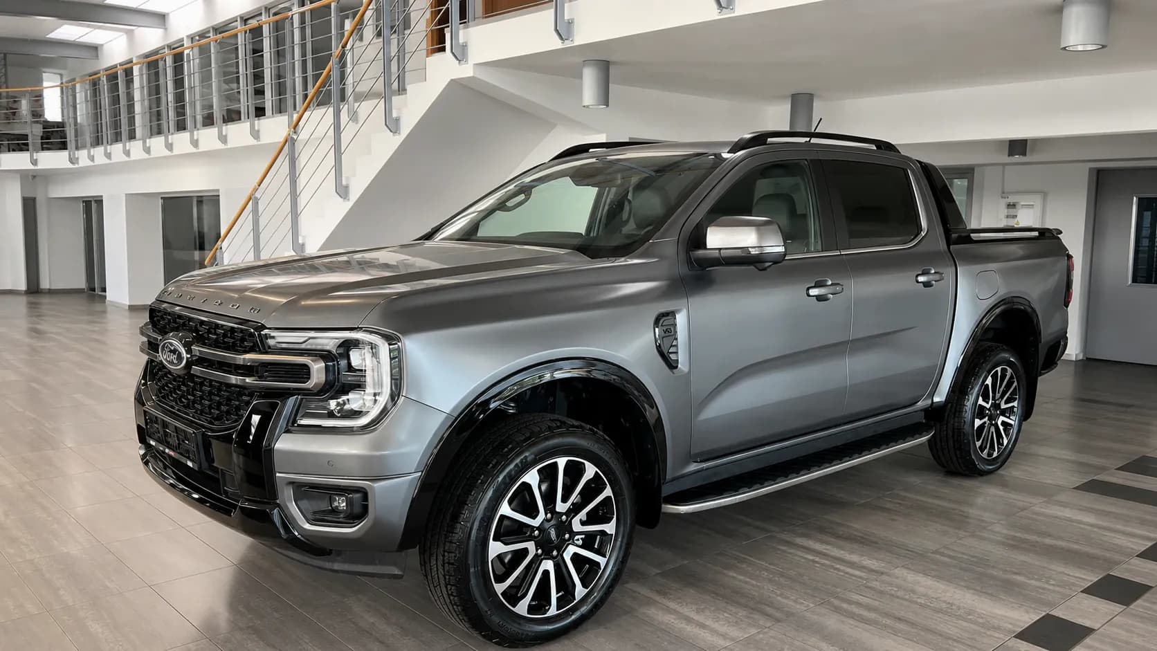 Samochód podczas realizacji w Lux Car Detailing